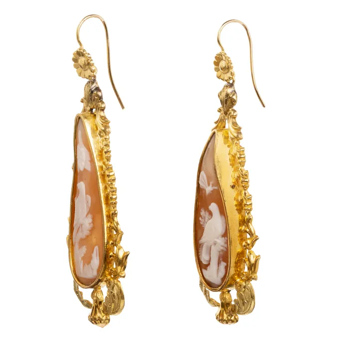 Bell Bird Antiques Earrings Victorian Gilded Cameo Shell Earrings Bell Bird Antiques Earrings Victorian Gilded Cameo Shell Earrings