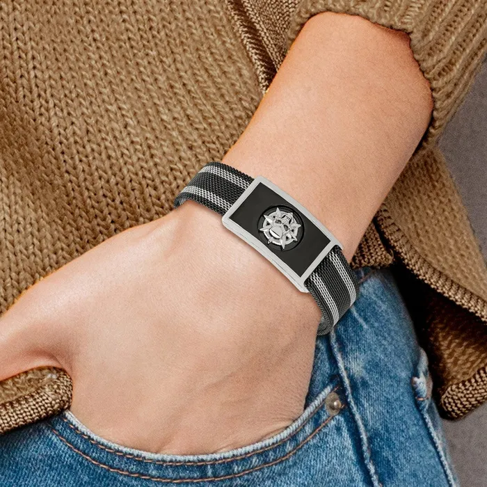 TreasureFineJewelers Bracelets Chisel Stainless Steel Polished Black IPplated Skull Mesh Adjustable Magnetic Clasp Bracelet